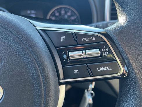 Certified 2022 Kia Sportage LX image 51