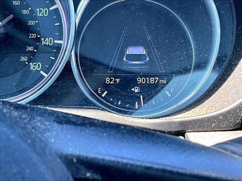 Used 2018 MAZDA CX-5 Touring w/ Preferred Equipment Package AWD/4WD image 3