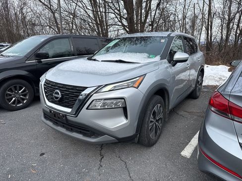 Certified 2023 Nissan Rogue SV image 2