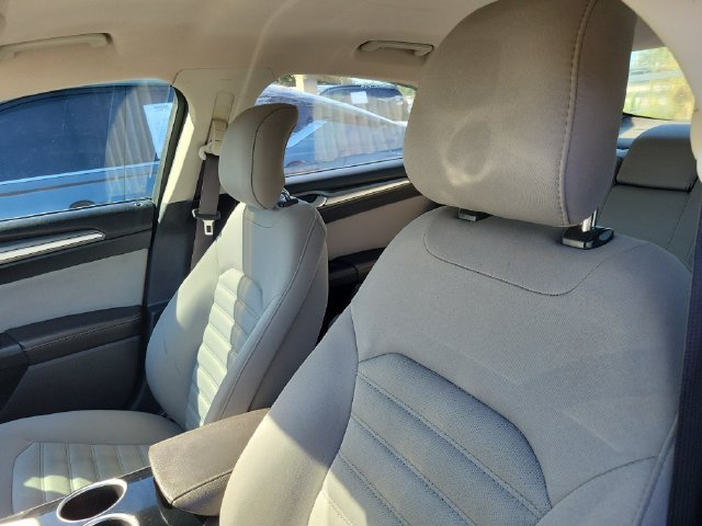 Used 2013 Ford Fusion S FWD image 17