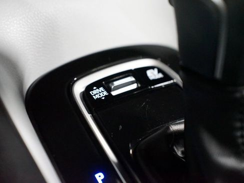 Used 2024 Toyota Corolla SE image 21