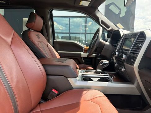 Used 2018 Ford F150 King Ranch w/ Equipment Group 601A Luxury AWD/4WD image 10