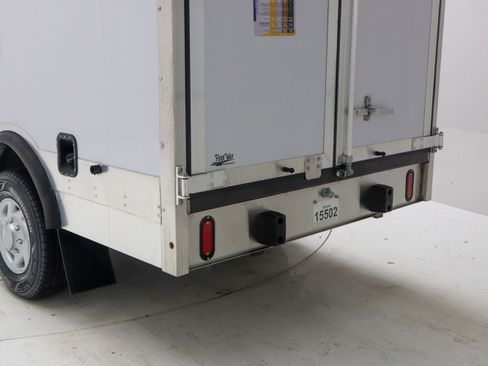Used 2024 Ford E-350 and Econoline 350 Super Duty w/ Power Windows & Locks Group RWD image 9