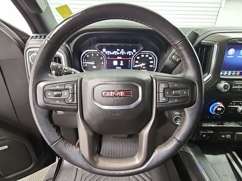 Used 2022 GMC Sierra 1500 AT4 w/ AT4 Premium Package image 26