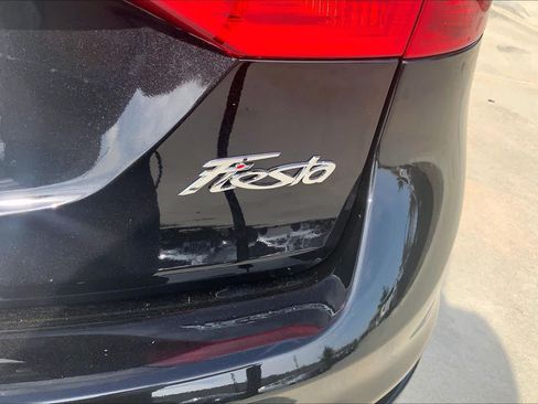 Used 2015 Ford Fiesta S FWD image 10