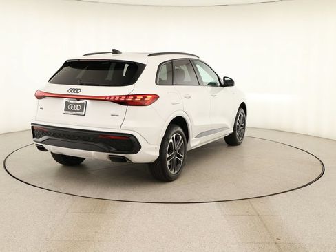New 2026 Audi Q5 2.0T AWD/4WD image 6