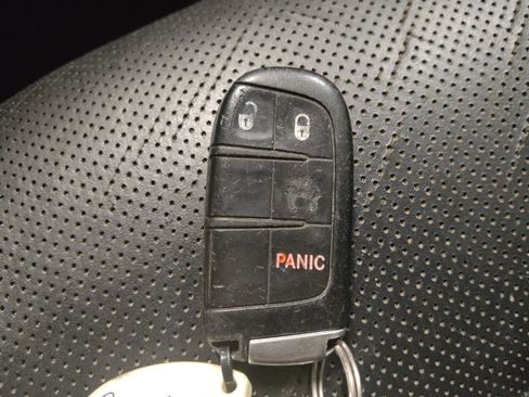 Used 2017 Dodge Journey GT w/ Rear Seat Video Group I FWD image 32