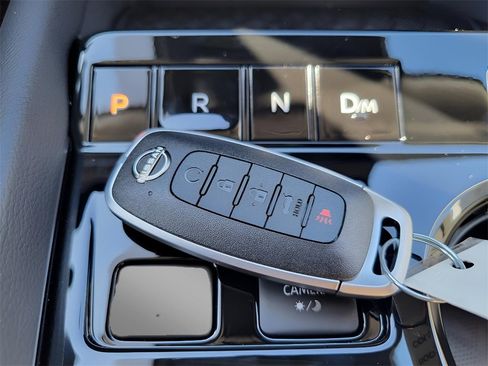 New 2025 Nissan Murano SV image 14