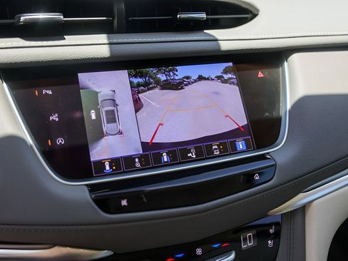 Certified 2026 Cadillac XT5 Premium Luxury w/ Driver Assist Package FWD image 17