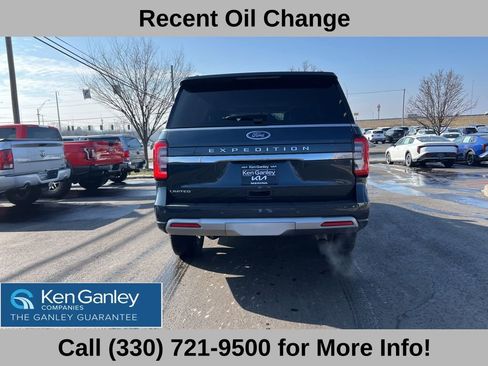Used 2023 Ford Expedition Limited image 11