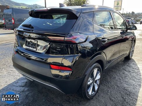 Used 2022 Chevrolet Bolt EUV LT w/ Convenience Package image 73