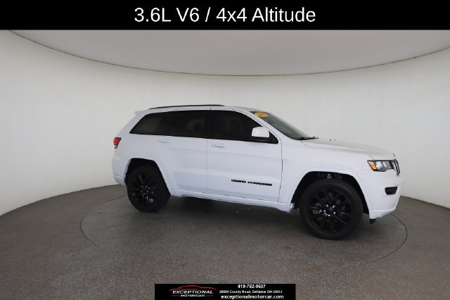 Used 2020 Jeep Grand Cherokee Altitude AWD/4WD image 25