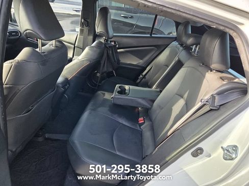 Used 2021 Toyota Prius FWD image 7