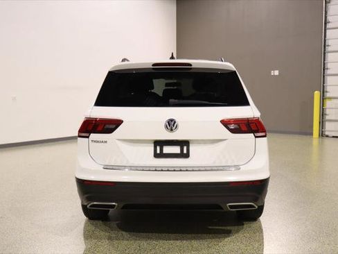 Used 2021 Volkswagen Tiguan S FWD image 9