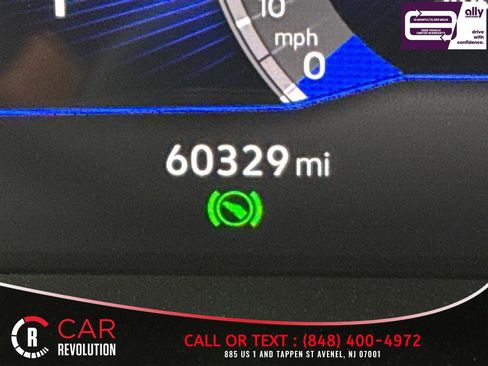 Used 2024 Volkswagen Jetta SE FWD image 30