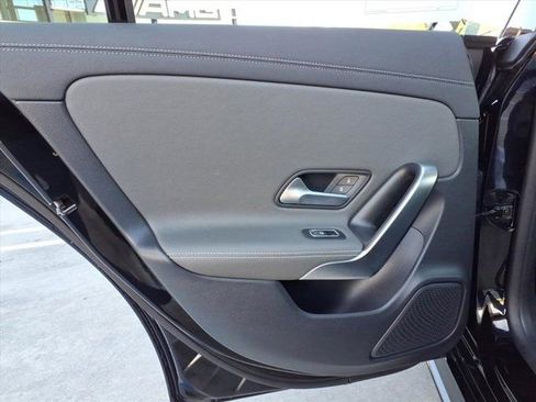 Certified 2022 Mercedes-Benz CLA 250 image 17