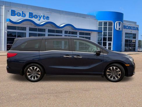 Used 2024 Honda Odyssey EX-L image 6