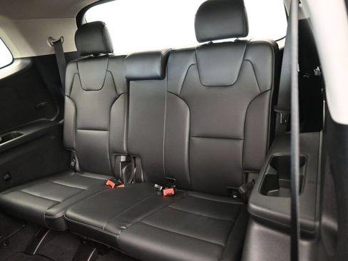 Used 2024 Kia Telluride LX FWD image 34