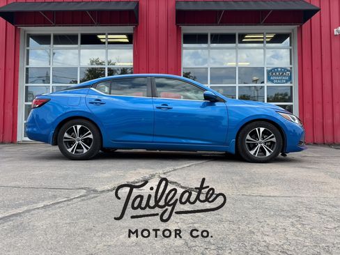 Used 2021 Nissan Sentra SV FWD image 1