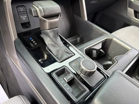 Certified 2025 Toyota Tundra SR5 AWD/4WD image 29