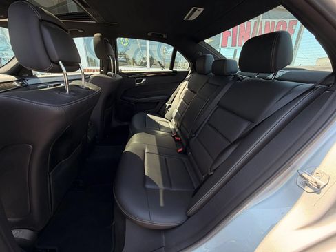 Used 2016 Mercedes-Benz E 350 4MATIC Sedan w/ Premium Package image 7