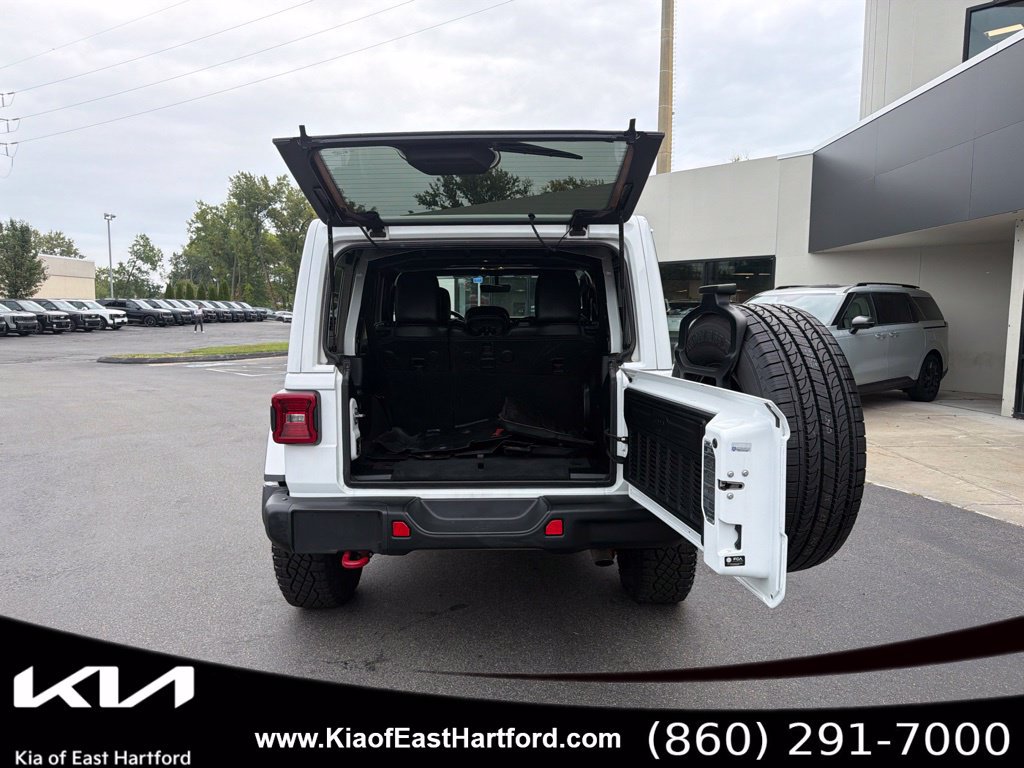 Used 2021 Jeep Wrangler Unlimited Rubicon AWD/4WD image 15