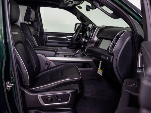 New 2026 RAM 1500 Laramie AWD/4WD image 48