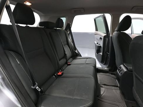Used 2023 Nissan Rogue S AWD/4WD image 36