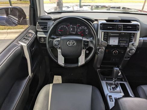 Certified 2024 Toyota 4Runner SR5 Premium AWD/4WD image 17