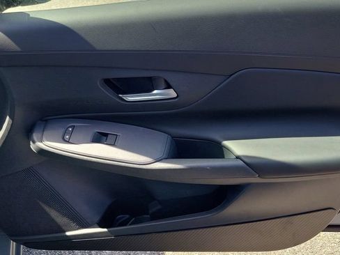 New 2026 Nissan Sentra SV w/ SV Convenience Package FWD image 32