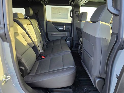 New 2025 GMC Hummer EV 3X image 13