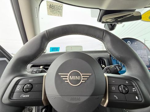 Used 2025 MINI Cooper S image 26