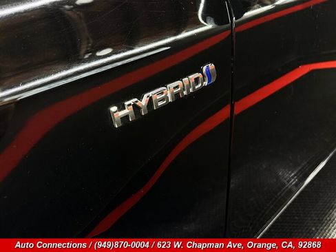 Used 2012 Toyota Prius V Two image 26