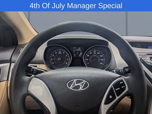 Used 2011 Hyundai Elantra GLS FWD image 26