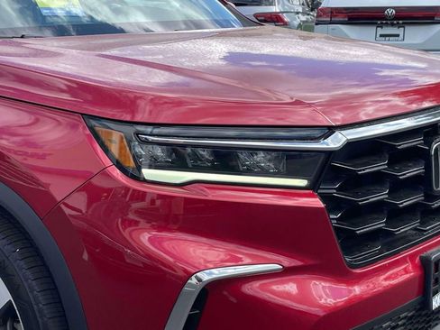 Certified 2023 Honda Pilot Elite image 9