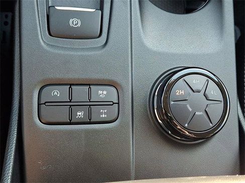 New 2025 Ford Ranger XLT image 16