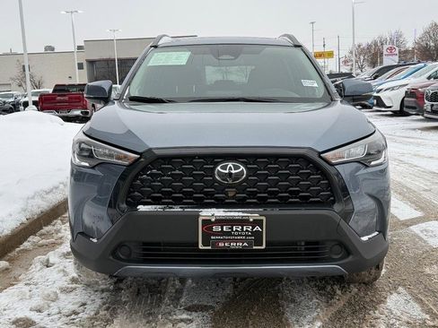 Used 2024 Toyota Corolla Cross LE image 8