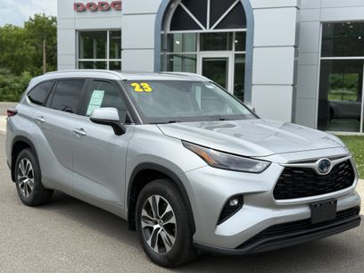 Used 2023 Toyota Highlander XLE
