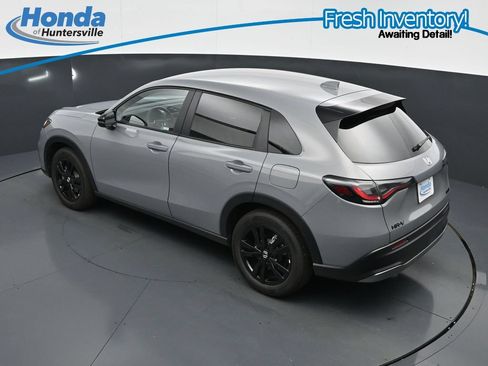 Used 2026 Honda HR-V Sport image 19