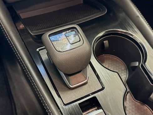 Used 2023 Nissan Rogue SL w/ SL Premium Package AWD/4WD image 25