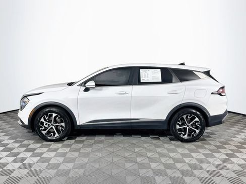 Used 2023 Kia Sportage EX FWD image 5