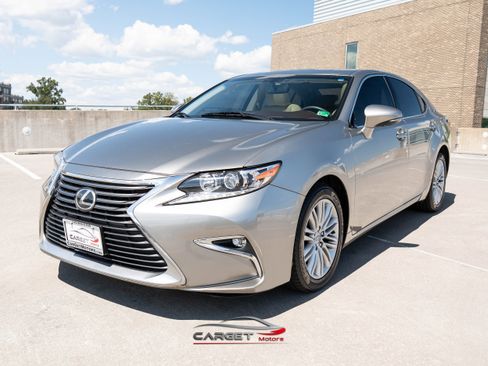 Used 2016 Lexus ES 350 w/ Accessory Package image 3
