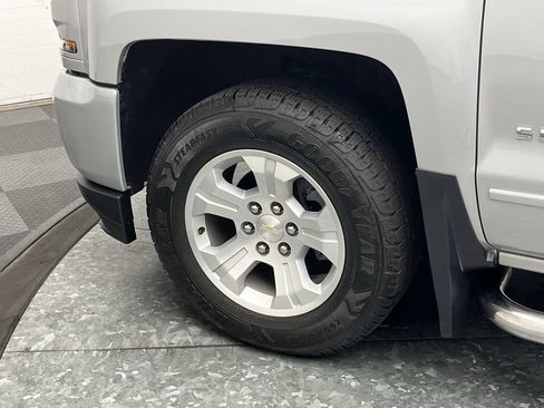 Used 2017 Chevrolet Silverado 1500 LT w/ All Star Edition AWD/4WD image 30
