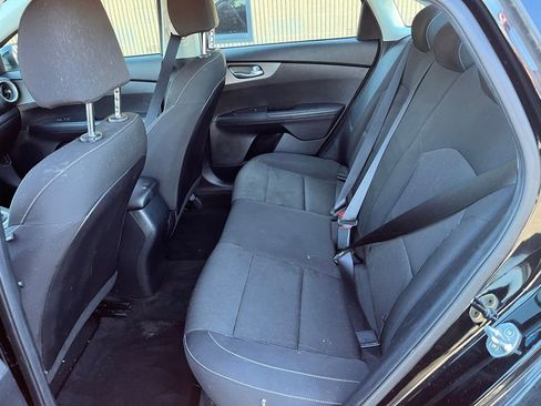 Used 2019 Kia Forte LXS image 15