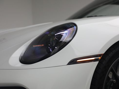 Used 2022 Porsche 911 Turbo S AWD/4WD image 23
