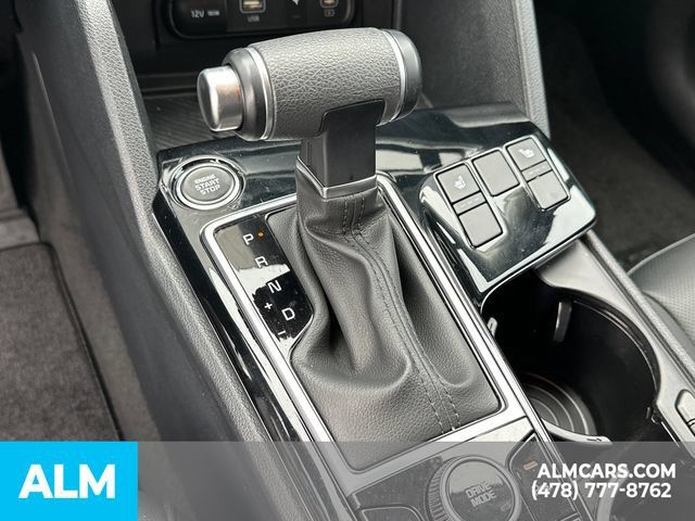 Used 2025 Kia Sportage EX FWD image 36