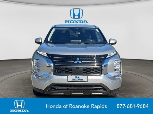 Used 2024 Mitsubishi Outlander SE FWD image 8