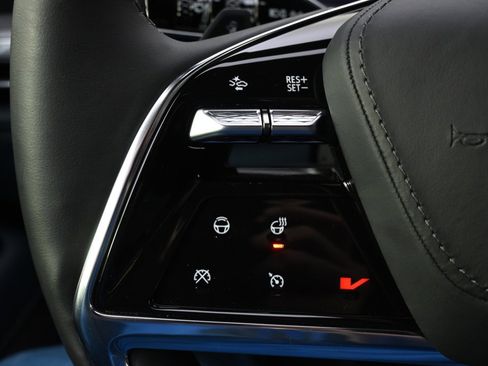 Certified 2025 Cadillac Escalade IQ Sport 2 image 36