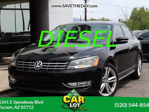 Used 2015 Volkswagen Passat TDI SEL Premium FWD image 1