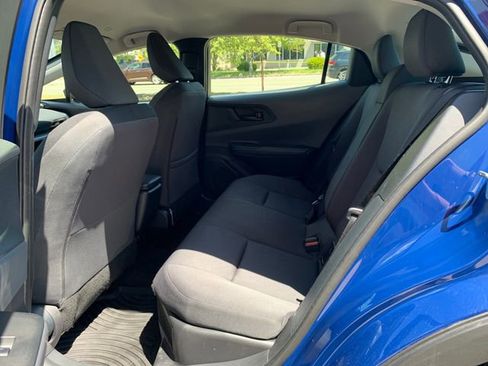 Used 2025 Toyota Prius LE AWD/4WD image 26
